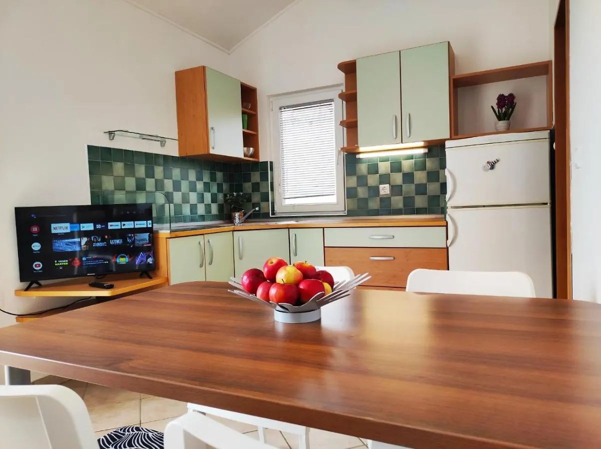Lavanda Apartment Krk Town 0*,